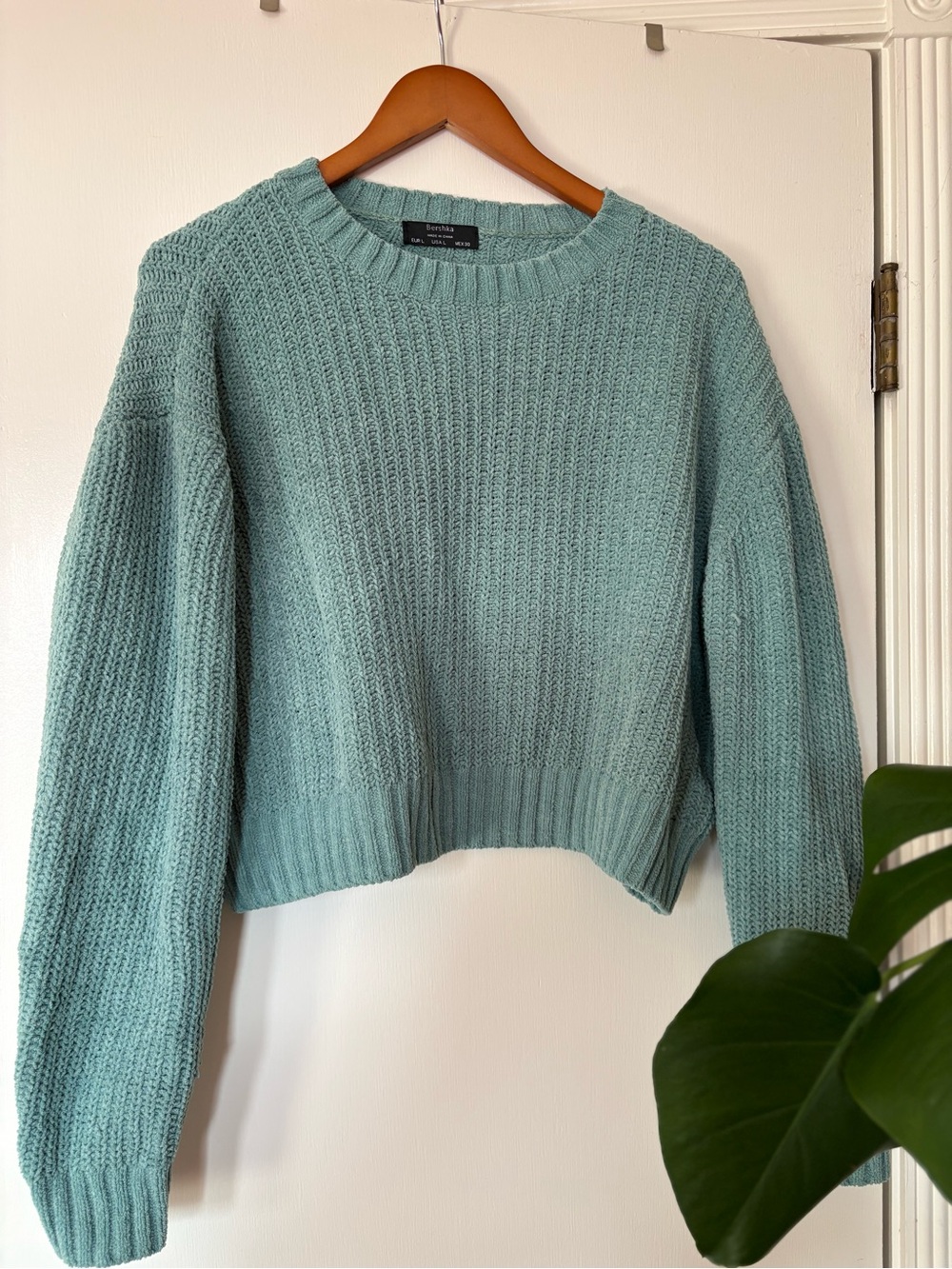 Bershka Mint Green Cropped Crewneck Sweater